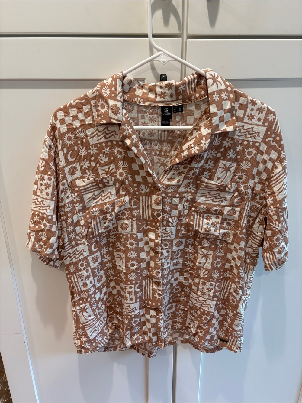 Volcom Brown & White Short-Sleeve Button-Down Shirt